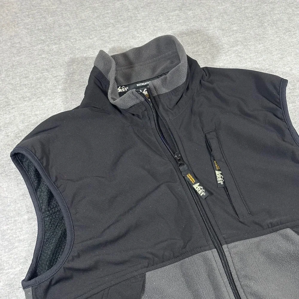 REI Mens Full Zip Fleece Vest Black Gray Colorblock Outdoor Hiking Small